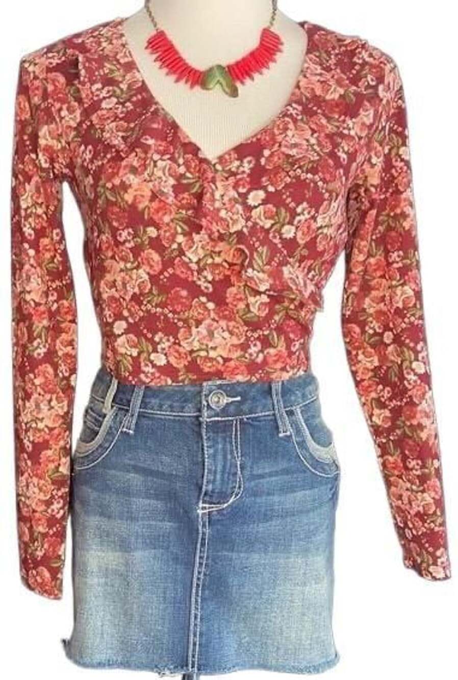 👚Red Floral Cropped Long Sleeve V-Neck Top